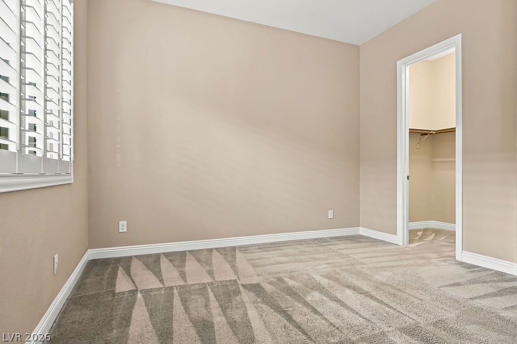 286 Lindura Court Property Photo 32