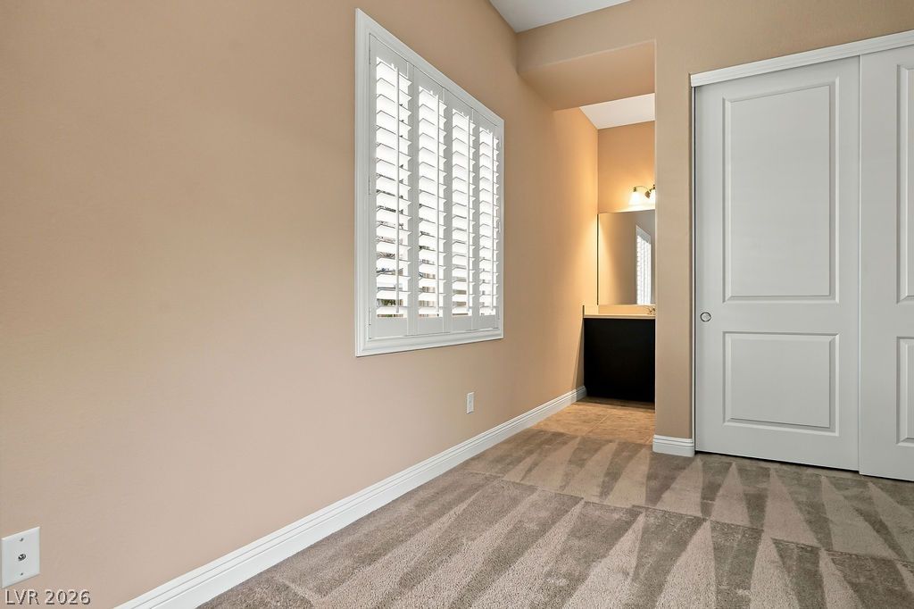 286 Lindura Court Property Photo 33