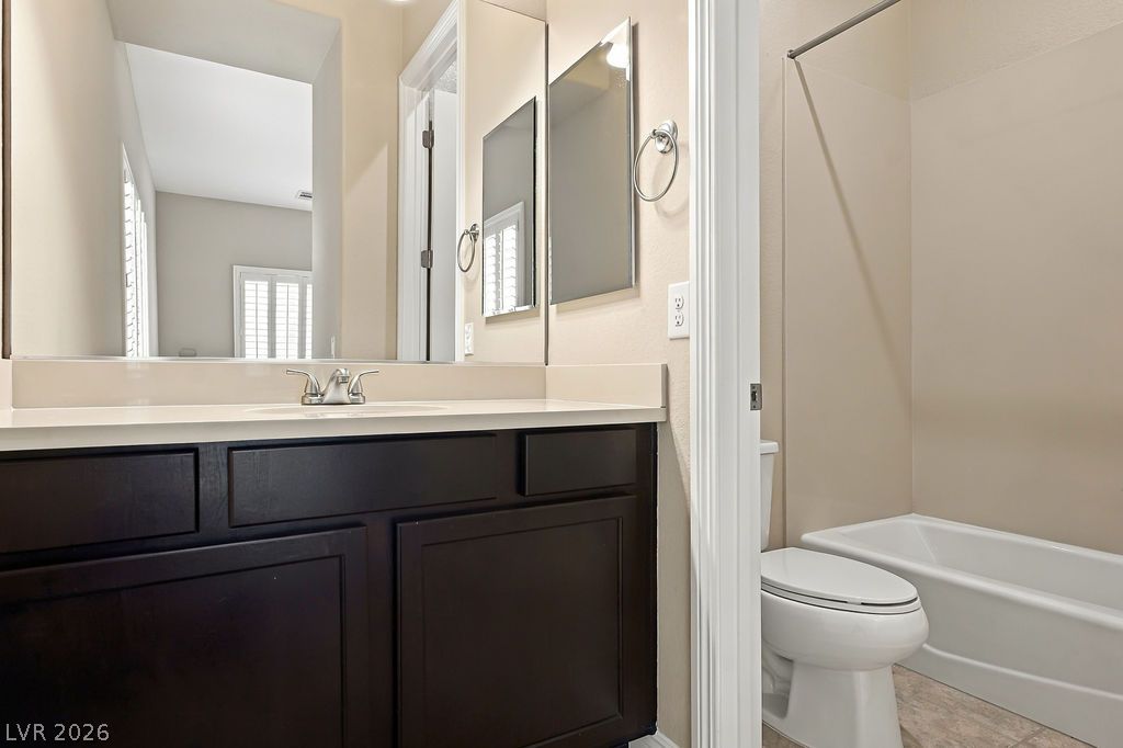 286 Lindura Court Property Photo 35
