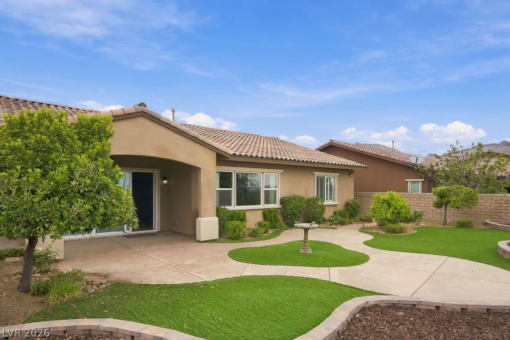 286 Lindura Court Property Photo 45