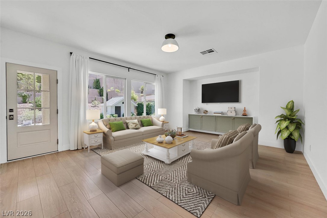 2524 Flodden Street Property Photo 3