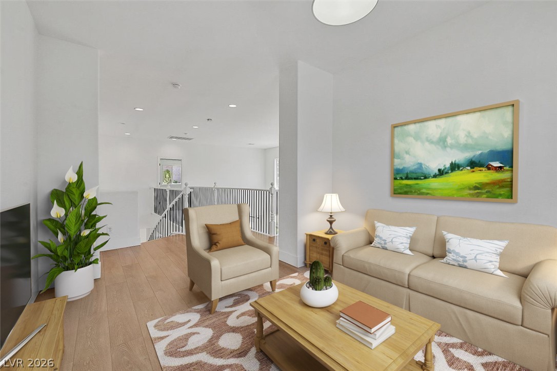 2524 Flodden Street Property Photo 5