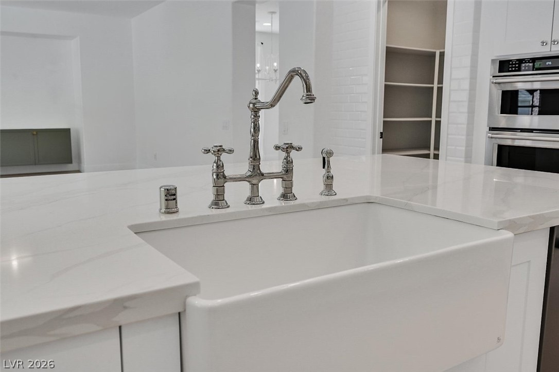 2524 Flodden Street Property Photo 20