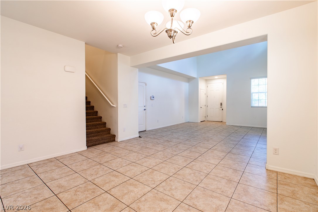 7915 Dell Ridge Avenue Property Photo 4