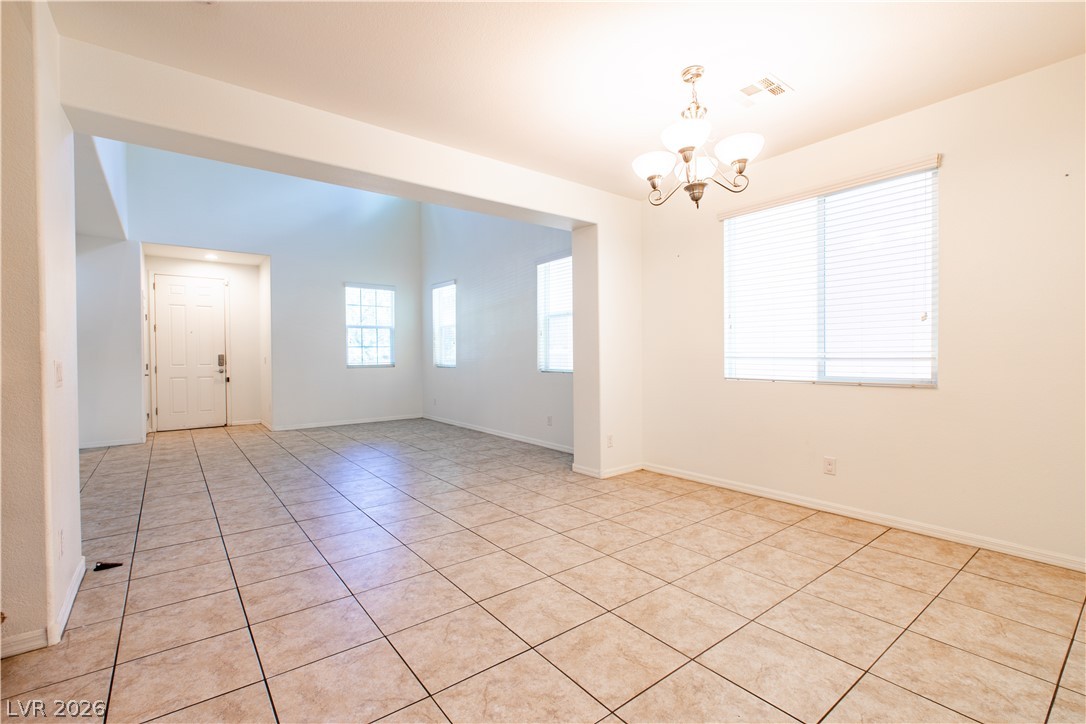 7915 Dell Ridge Avenue Property Photo 5