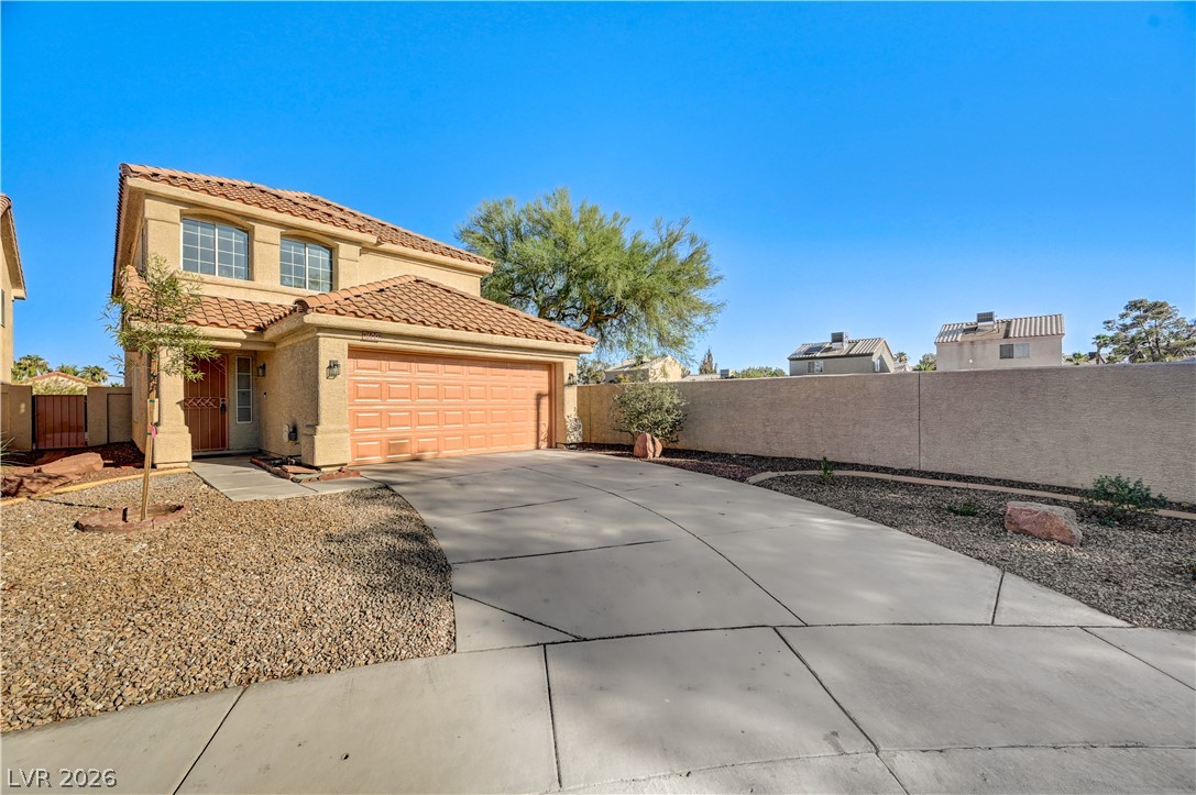 1600 Royal Canyon Drive Property Photo 2