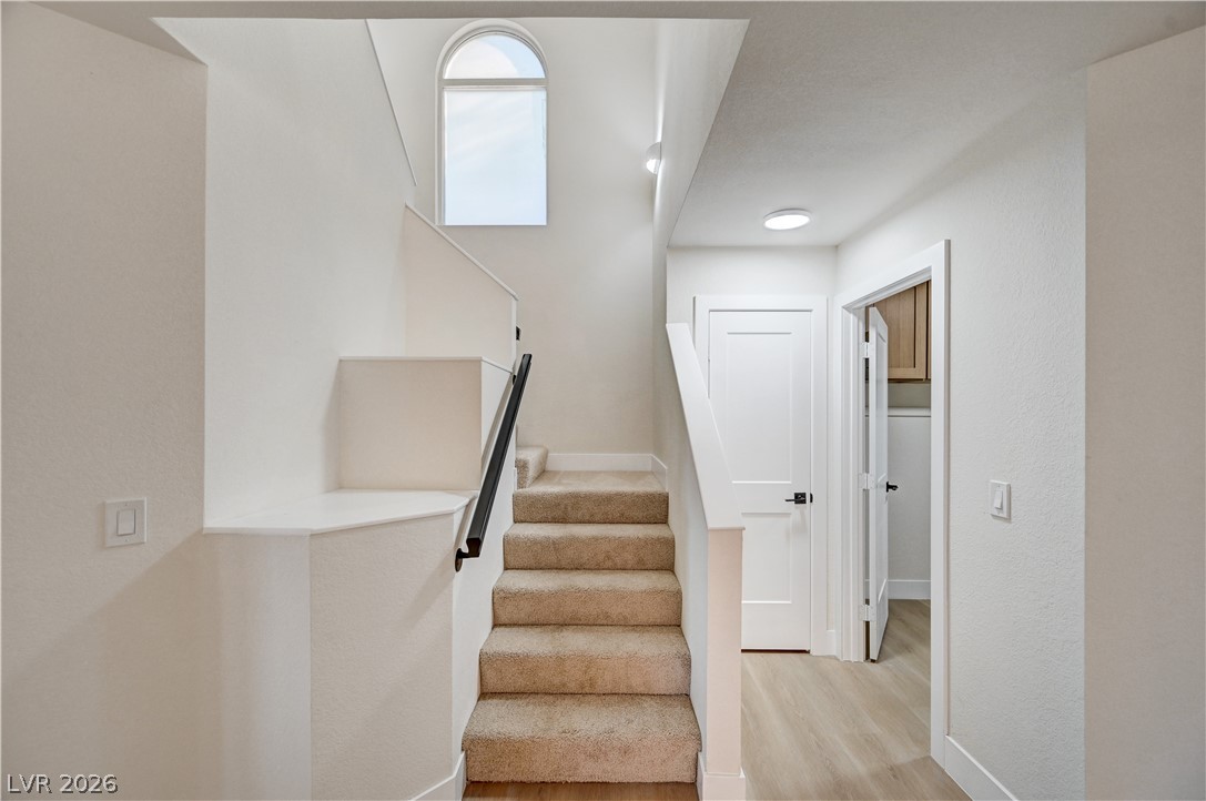 1600 Royal Canyon Drive Property Photo 15
