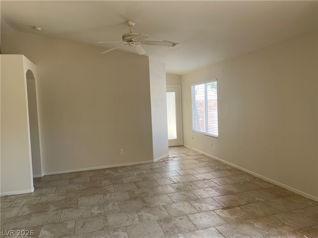 2400 Miki Court Property Photo 3
