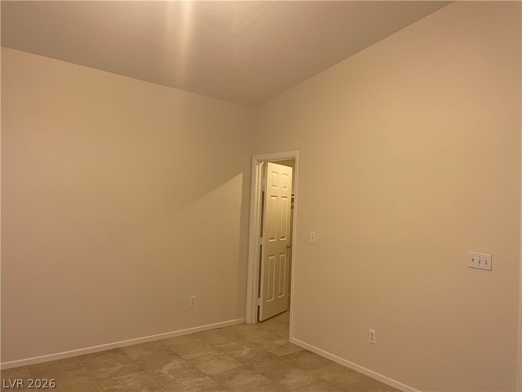 2400 Miki Court Property Photo 8