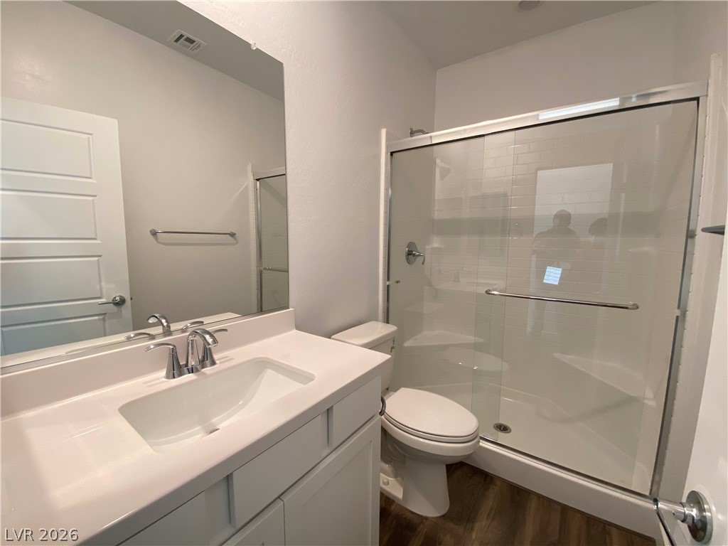 64 Strada Moscato Property Photo 10