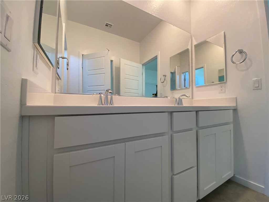 64 Strada Moscato Property Photo 12