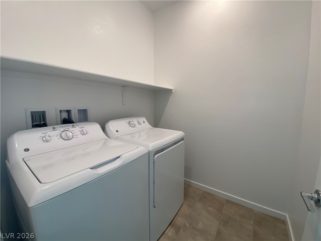64 Strada Moscato Property Photo 14