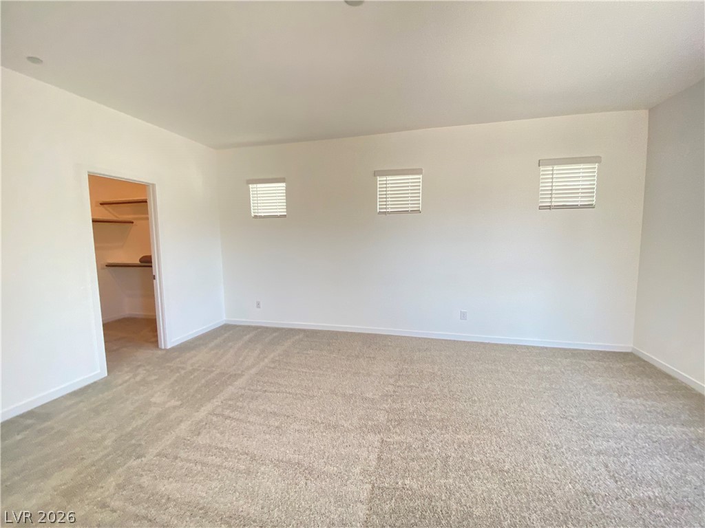 64 Strada Moscato Property Photo 17