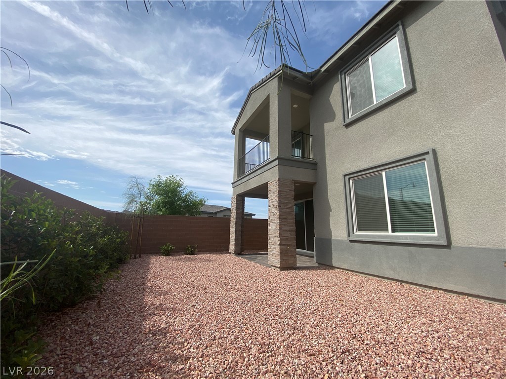 64 Strada Moscato Property Photo 18