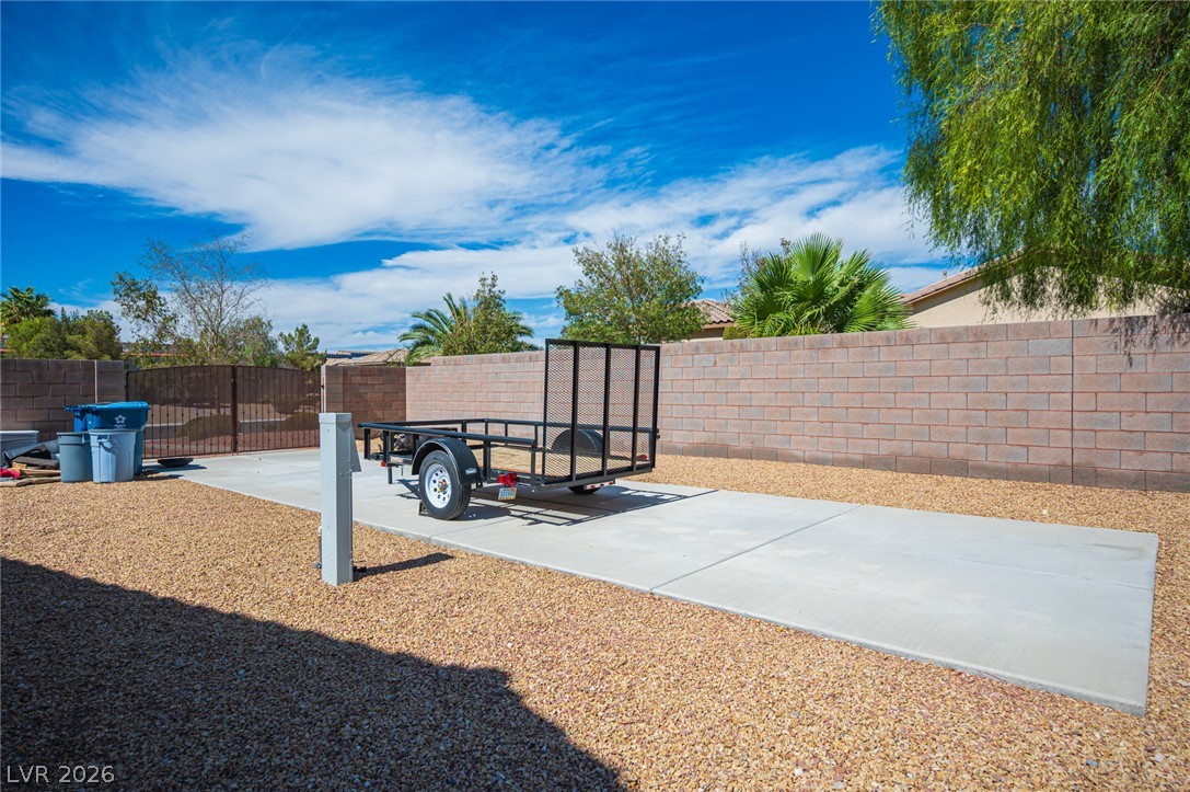 8618 Amber Autumn Street Property Photo 38
