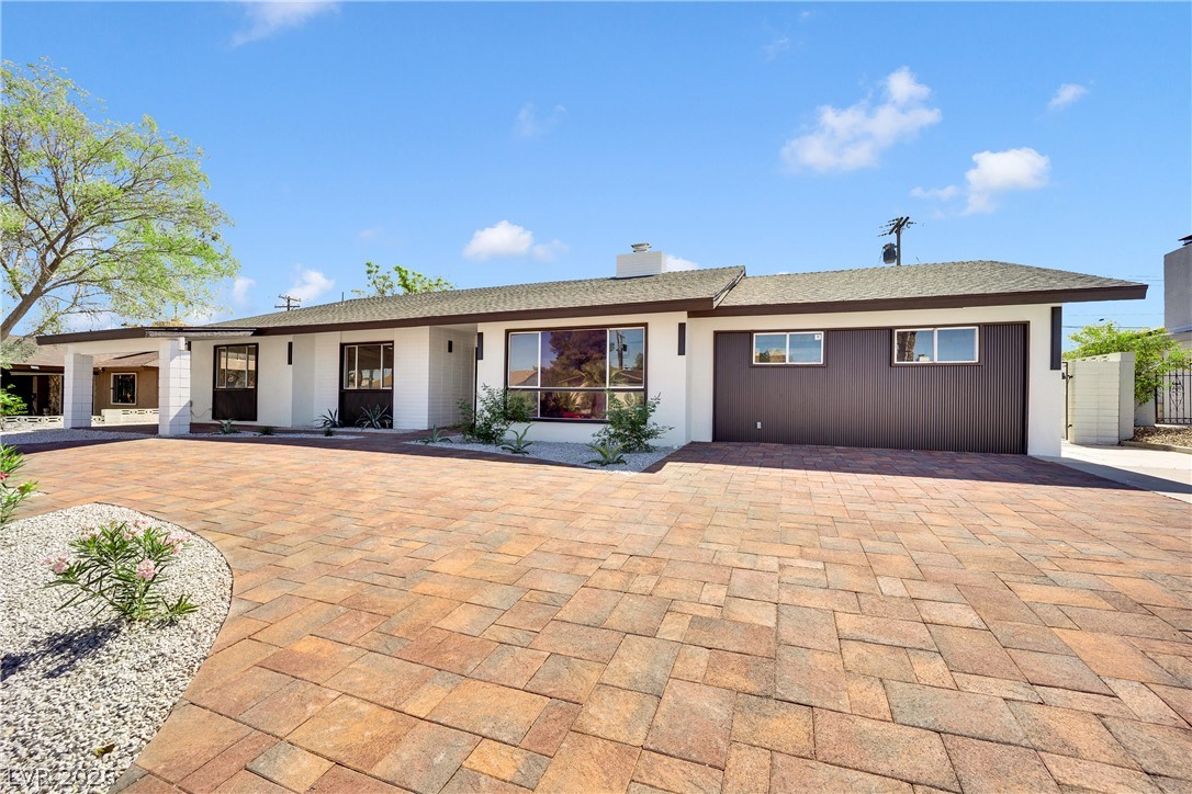 1725 Seneca Lane Property Photo 4