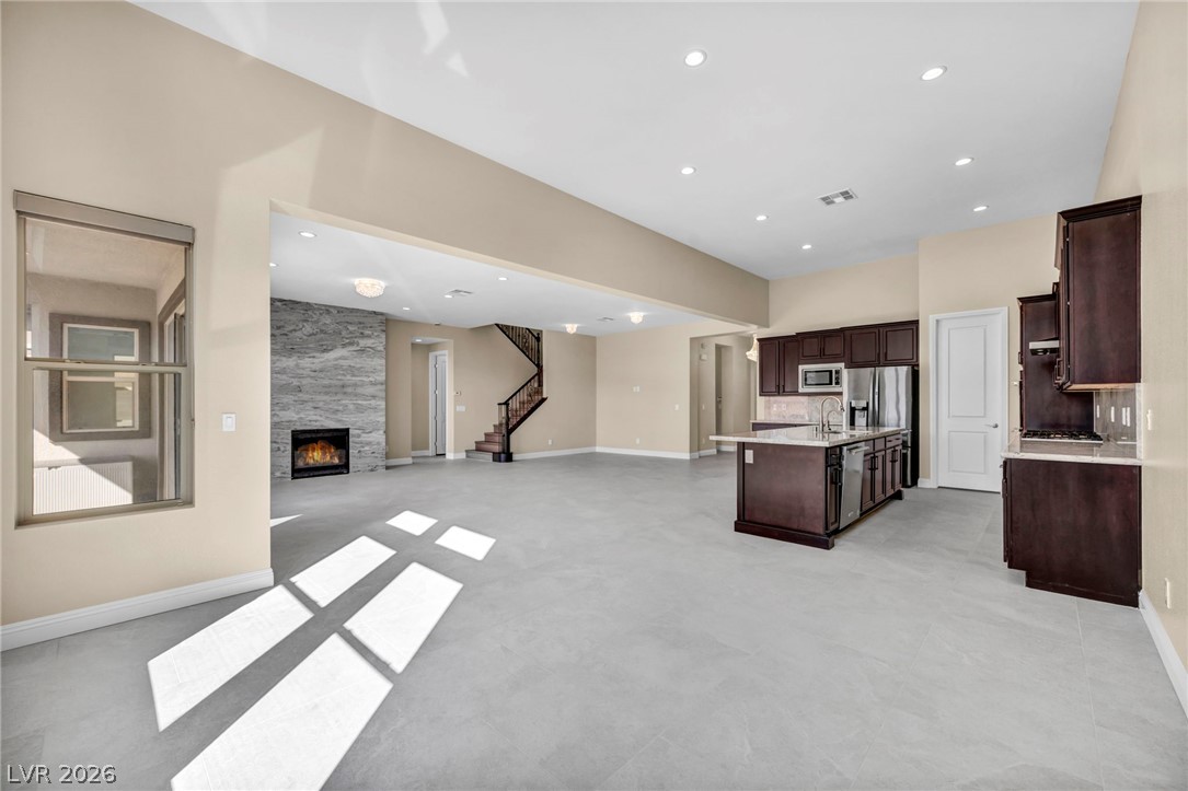 12319 Skyracer Drive Property Photo 10