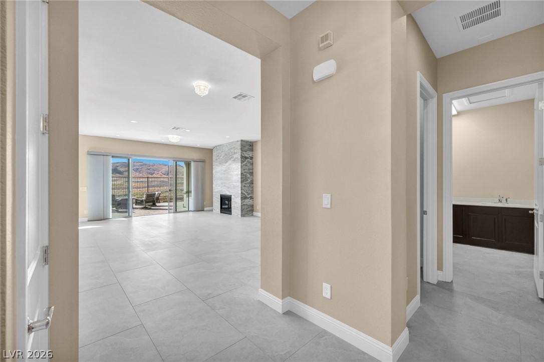 12319 Skyracer Drive Property Photo 17