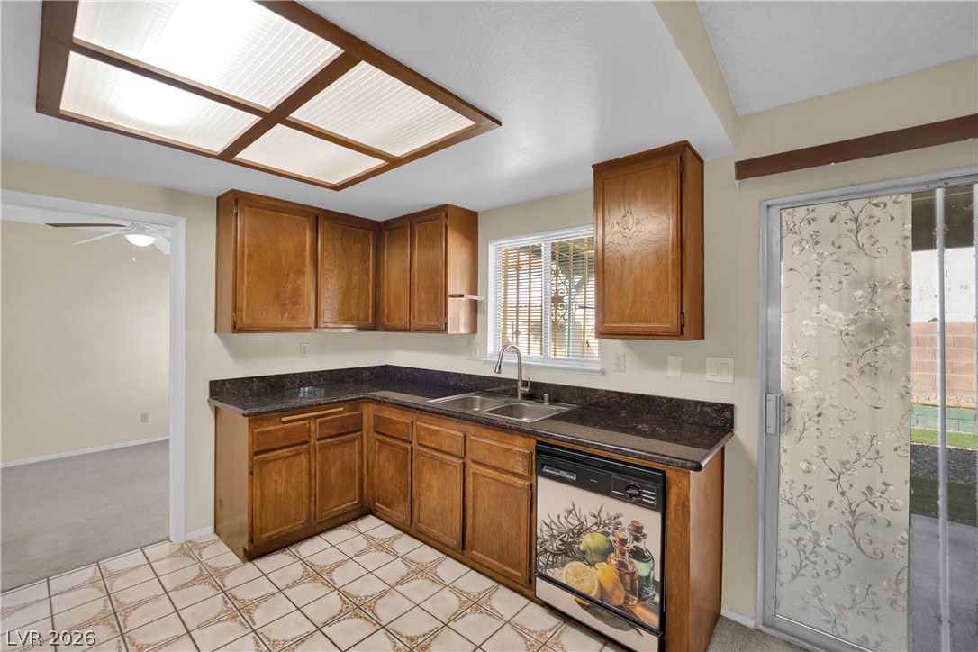 3338 Astoria Drive Property Photo 12