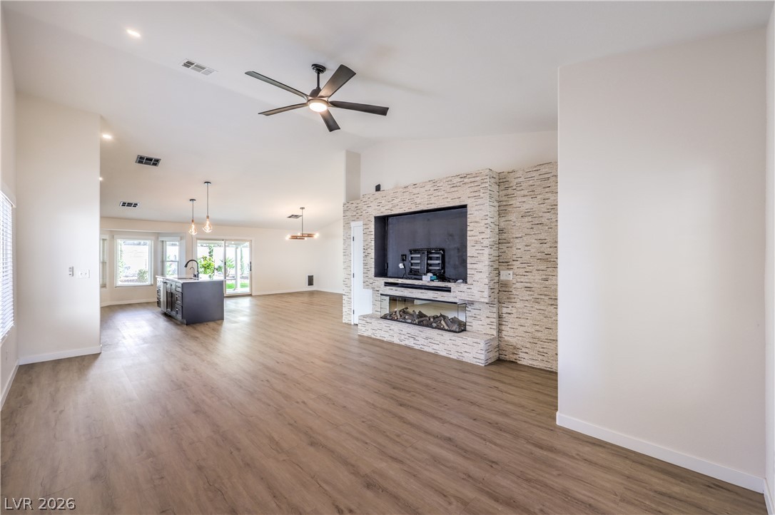 7504 Powder River Court Property Photo 12