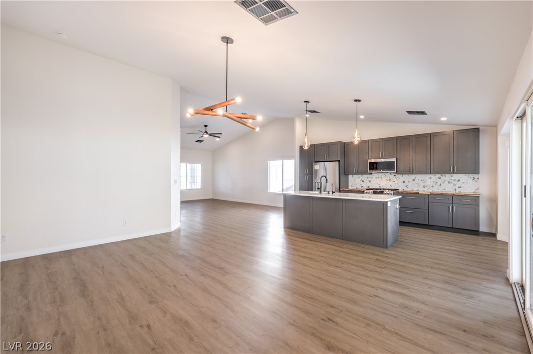 7504 Powder River Court Property Photo 15