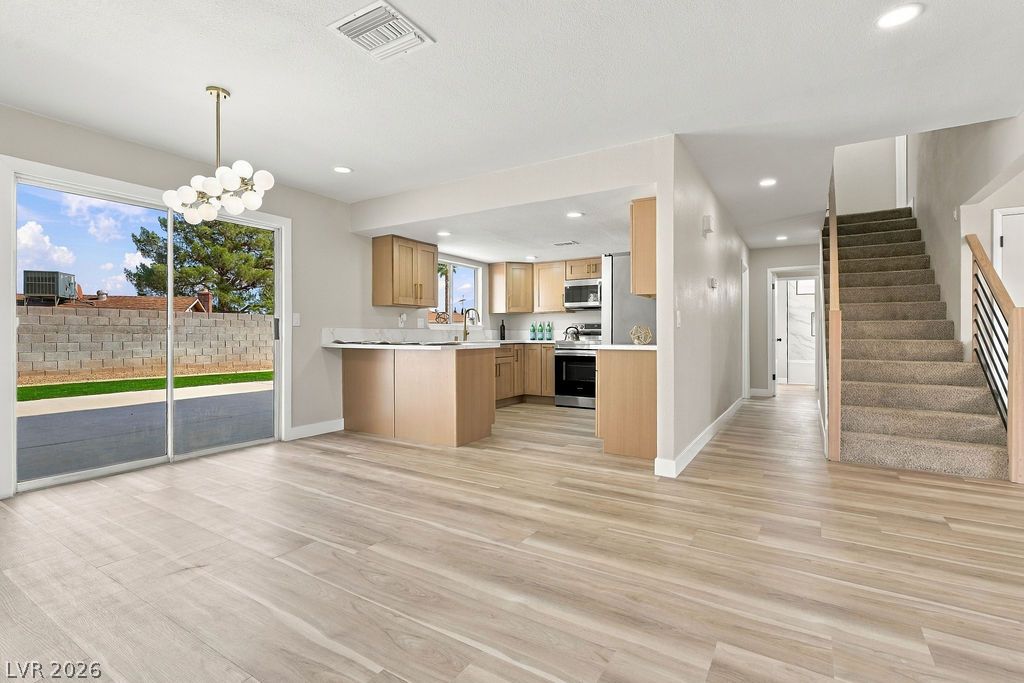 3648 Margarita Way Property Photo 5