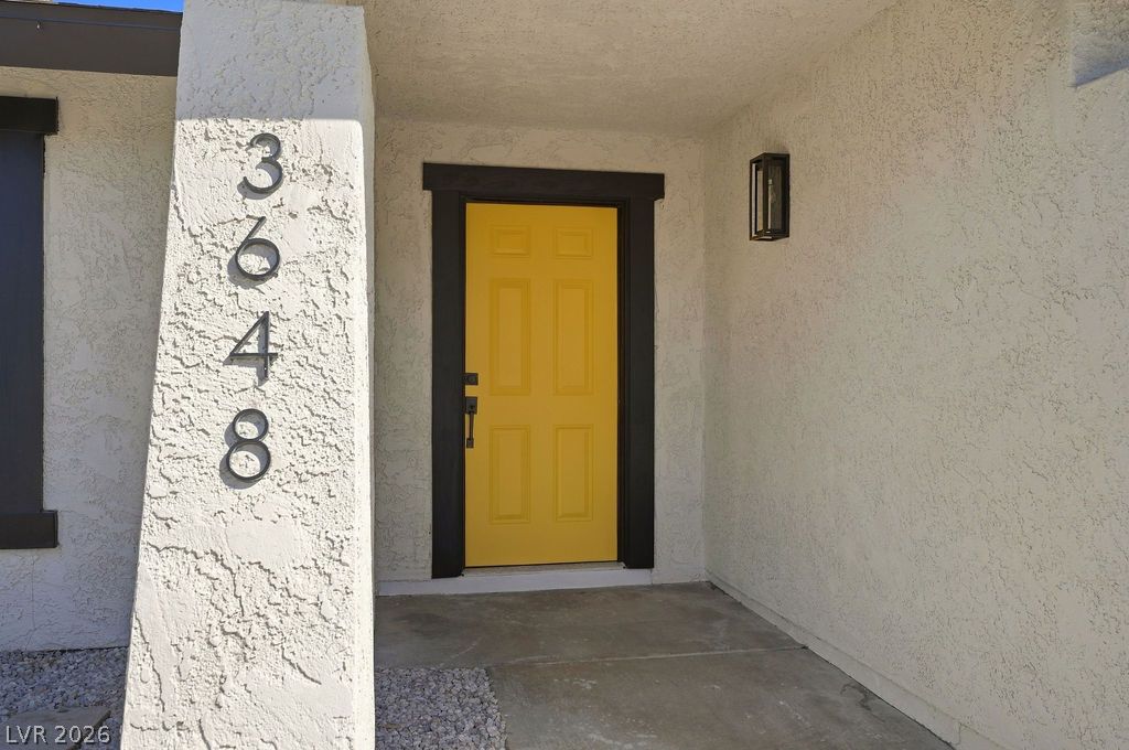 3648 Margarita Way Property Photo 8