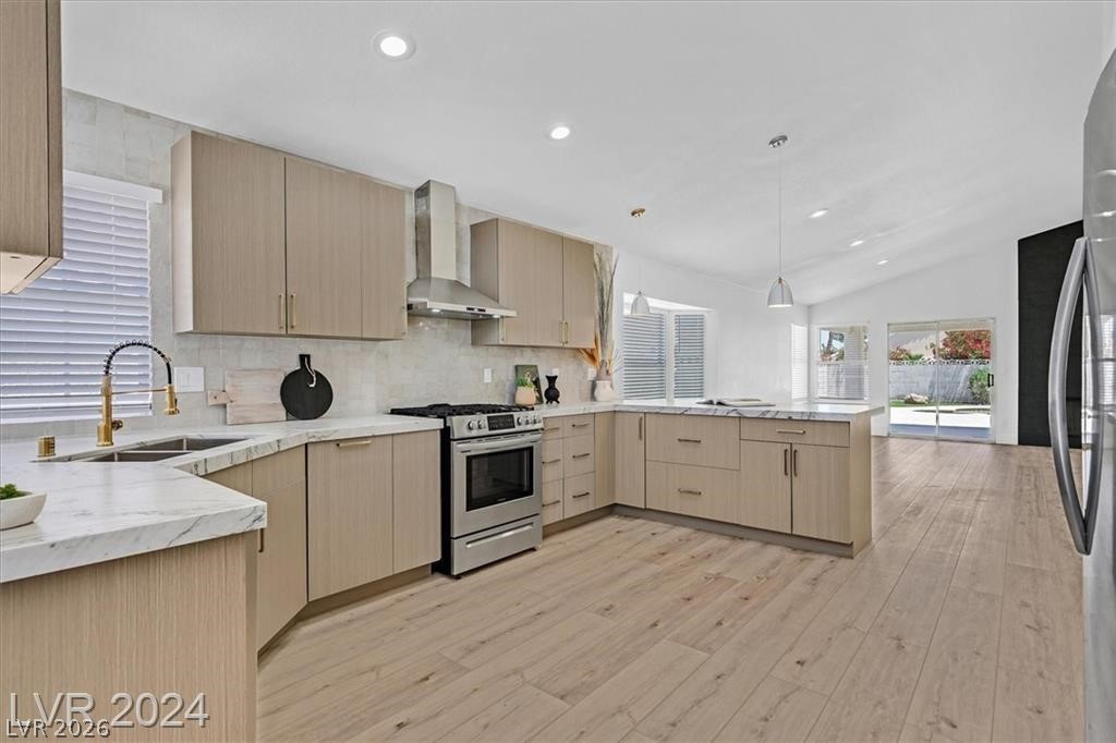 8 Barton Spring Circle Property Photo 8