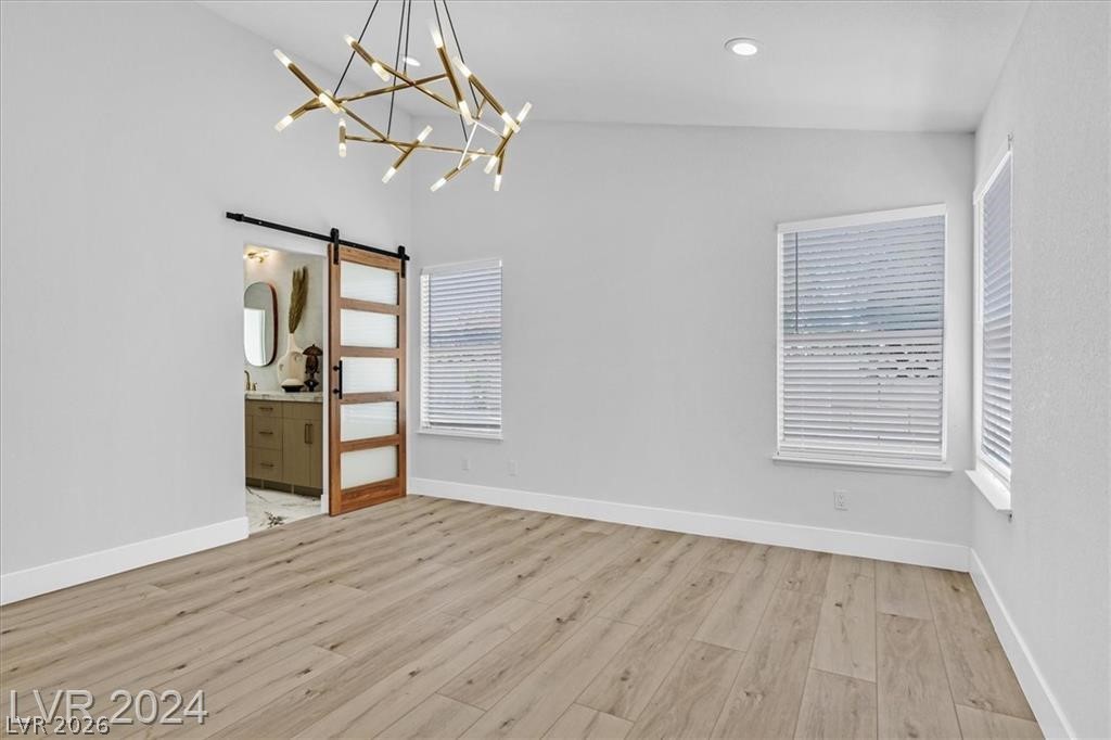 8 Barton Spring Circle Property Photo 10