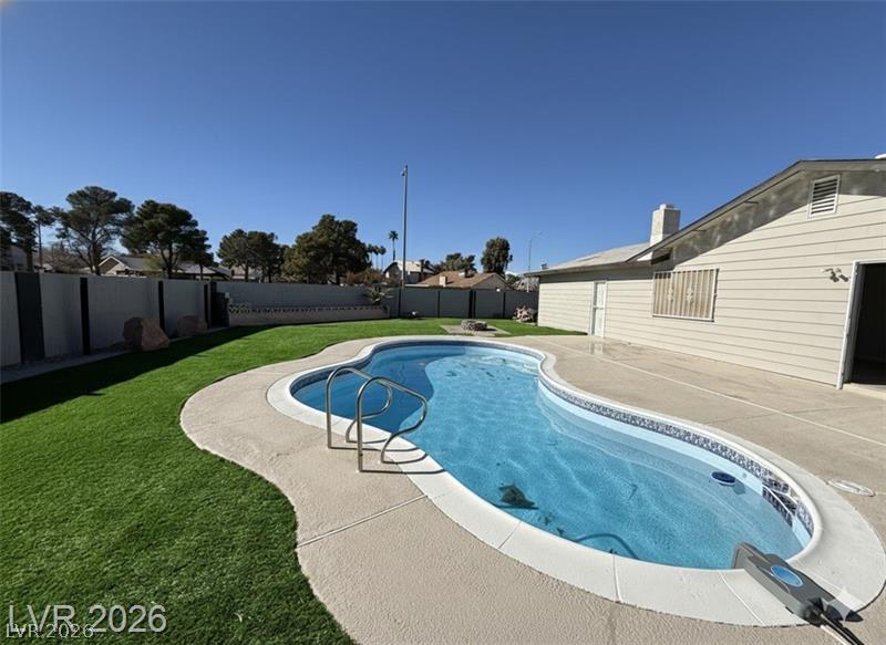 6489 Bugbee Avenue Property Photo 16