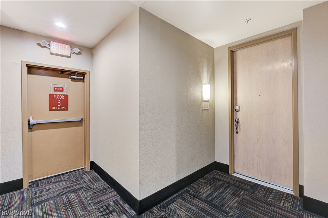 75 East Agate Avenue 303 Property Photo 2