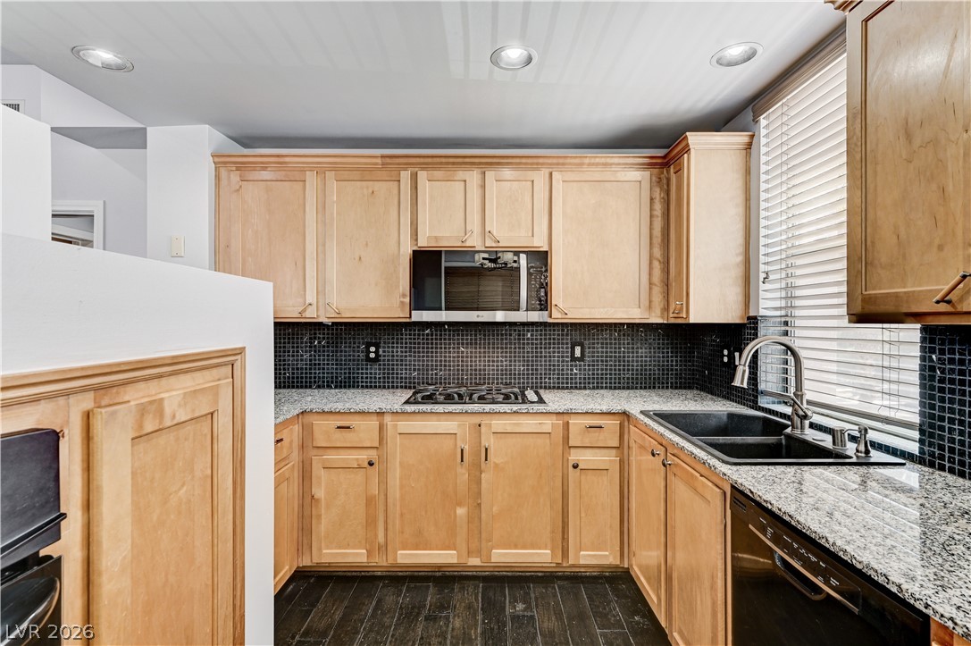 75 East Agate Avenue 303 Property Photo 15