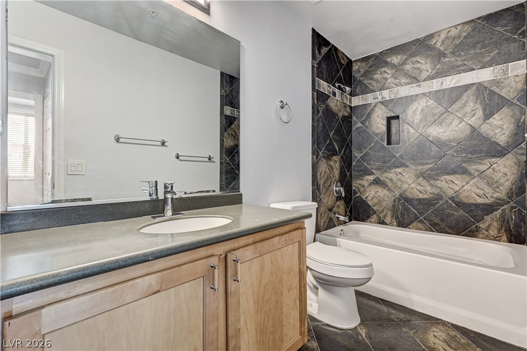 75 East Agate Avenue 303 Property Photo 24