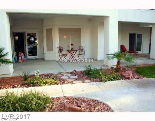 7636 Rolling View Drive 101 Property Photo 8