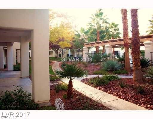 7636 Rolling View Drive 101 Property Photo 10