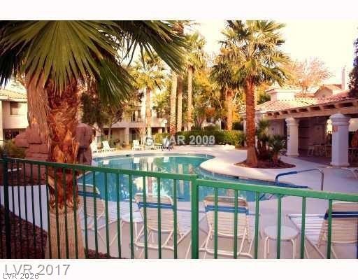 7636 Rolling View Drive 101 Property Photo 15