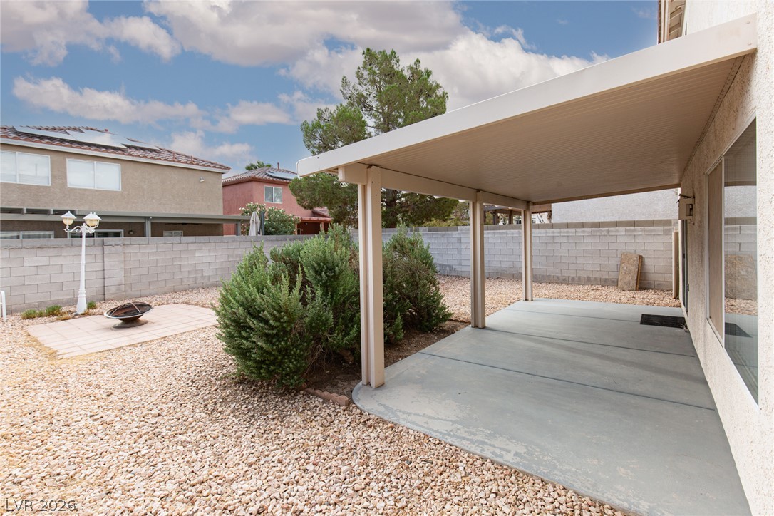 10272 Ghost Gum Street Property Photo 21