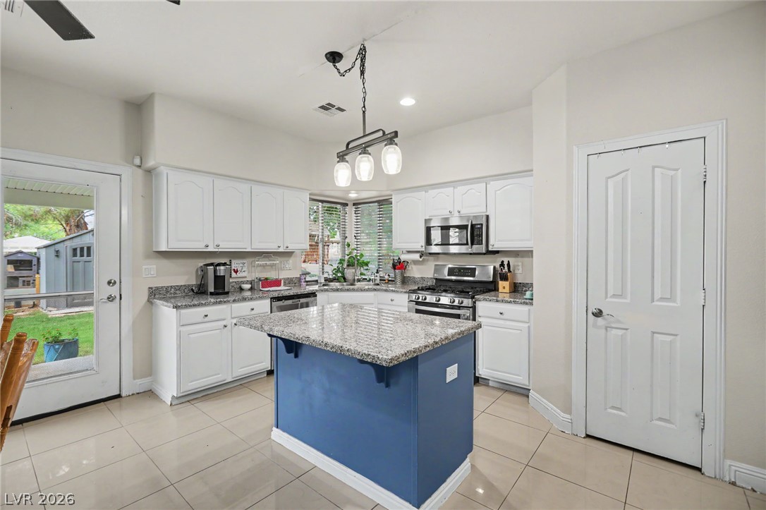 4904 Sunbrite Avenue Property Photo 15