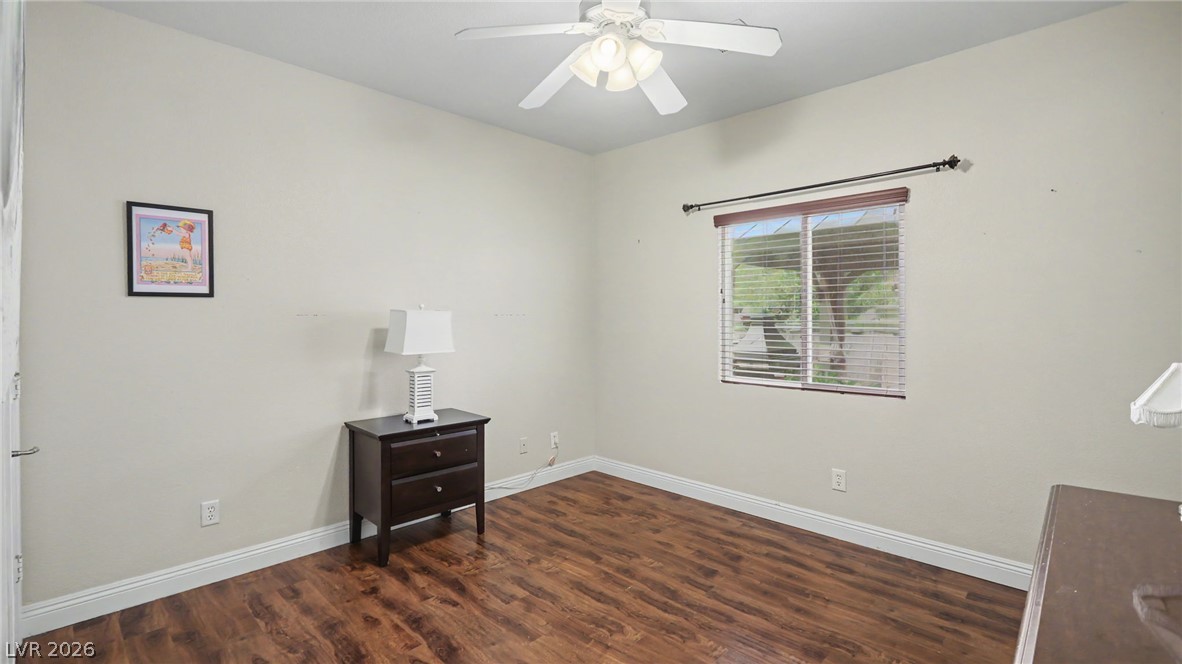 4904 Sunbrite Avenue Property Photo 19