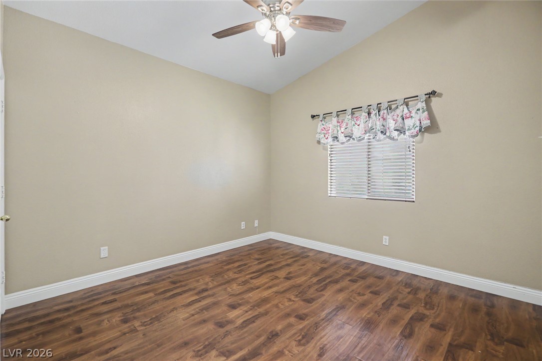 4904 Sunbrite Avenue Property Photo 33