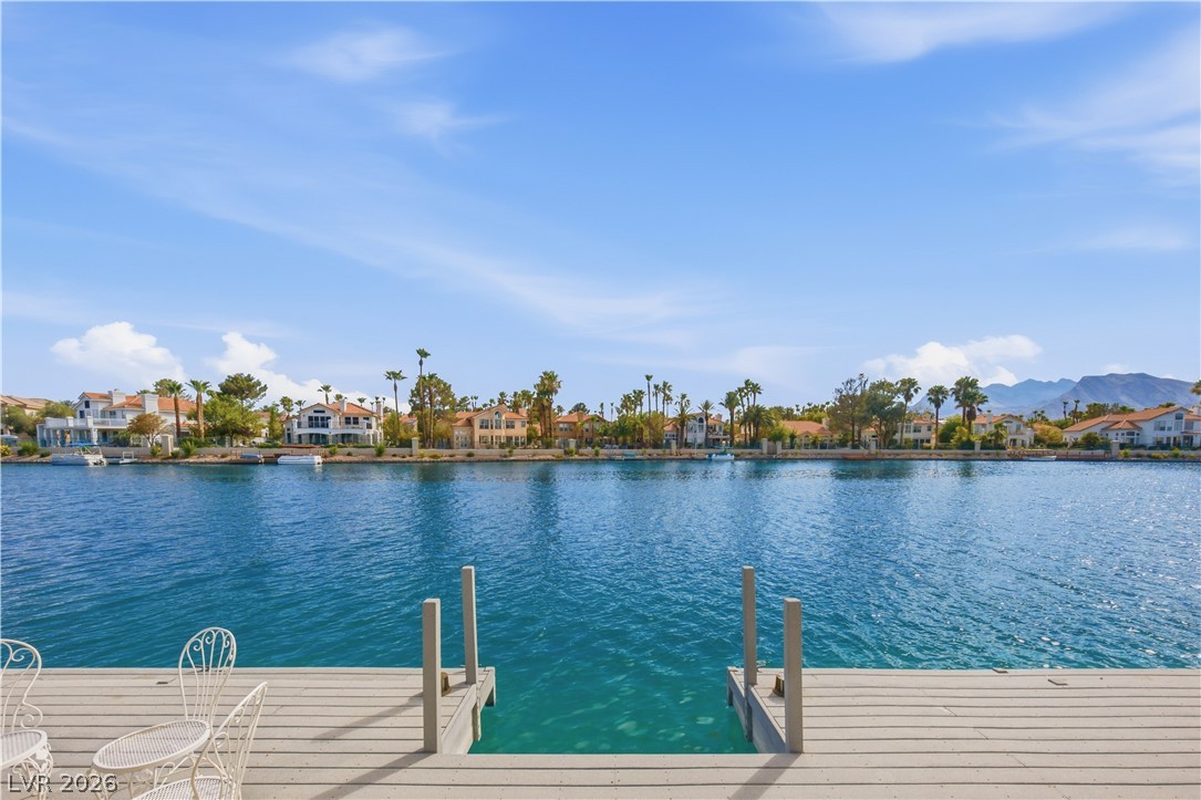 2933 Harbor Cove Drive Property Photo 20
