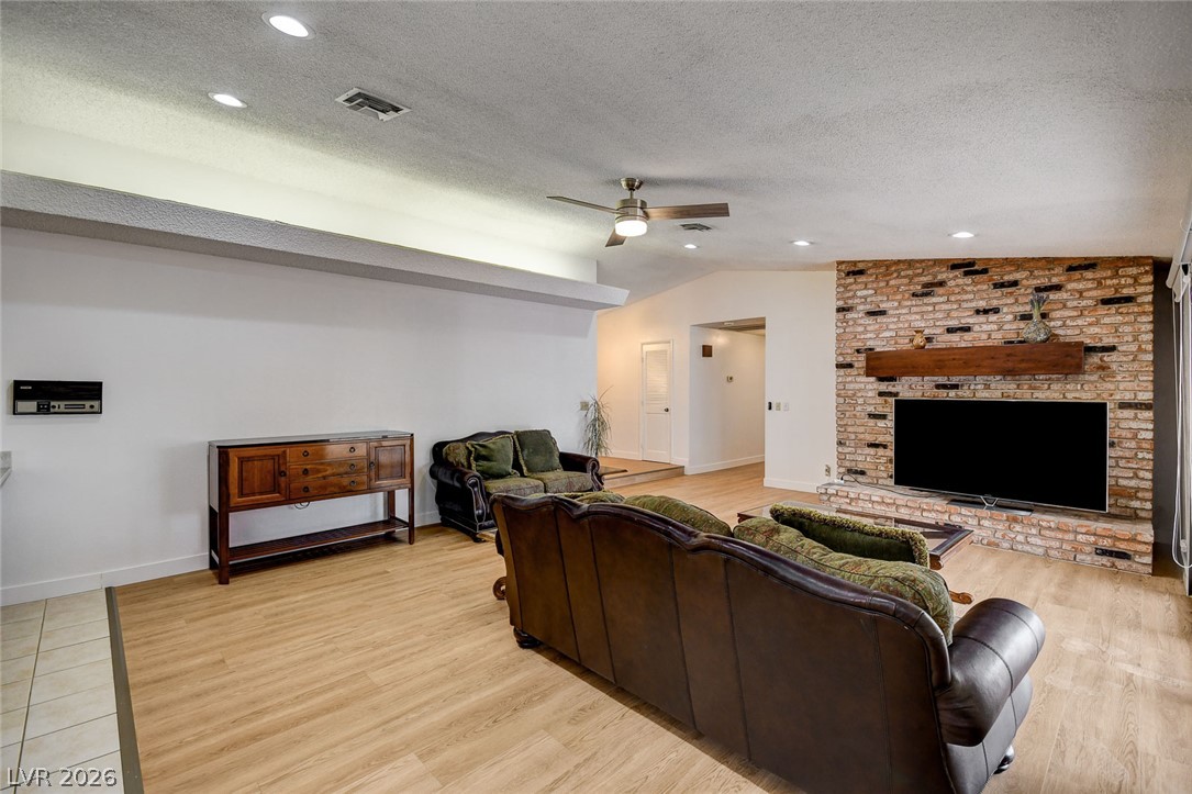 1401 Sharon Road Property Photo 32