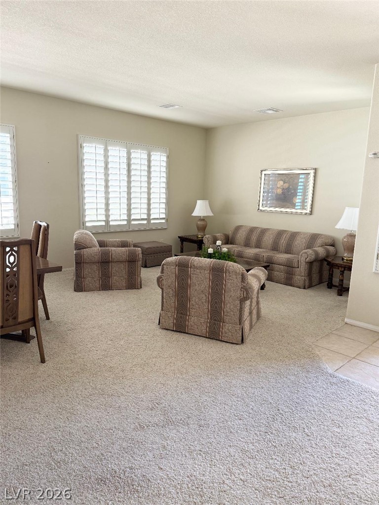 2627 Thornview Street Property Photo 7