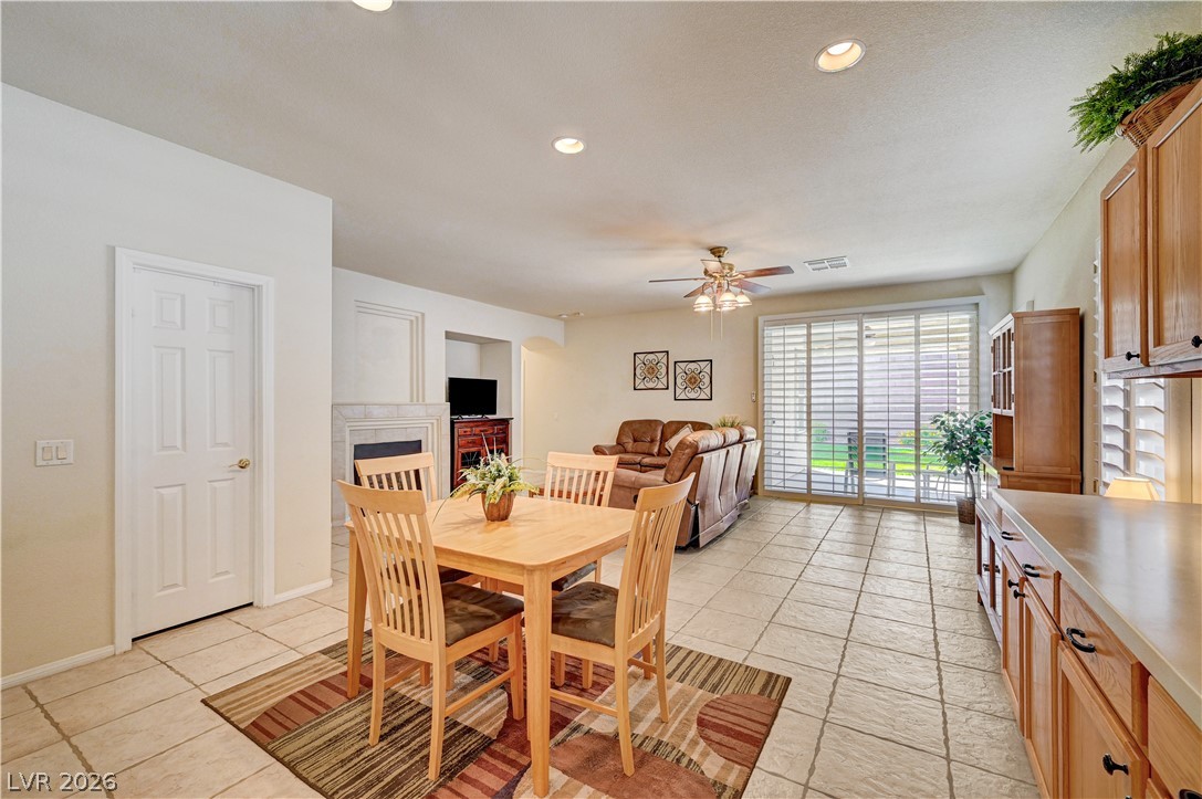 2627 Thornview Street Property Photo 19