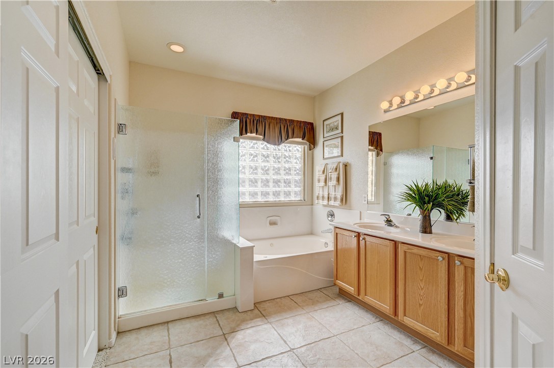 2627 Thornview Street Property Photo 25