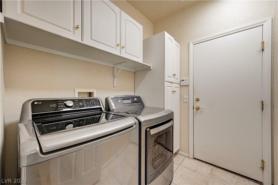 2627 Thornview Street Property Photo 41