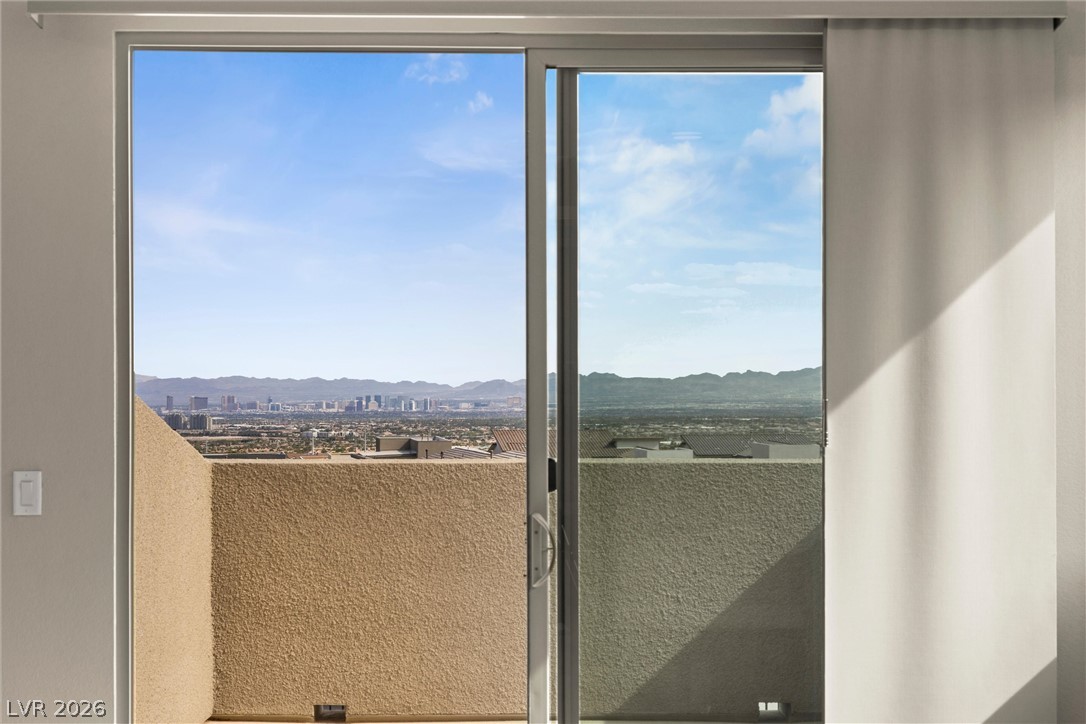 484 Crown Mesa Avenue Property Photo 47