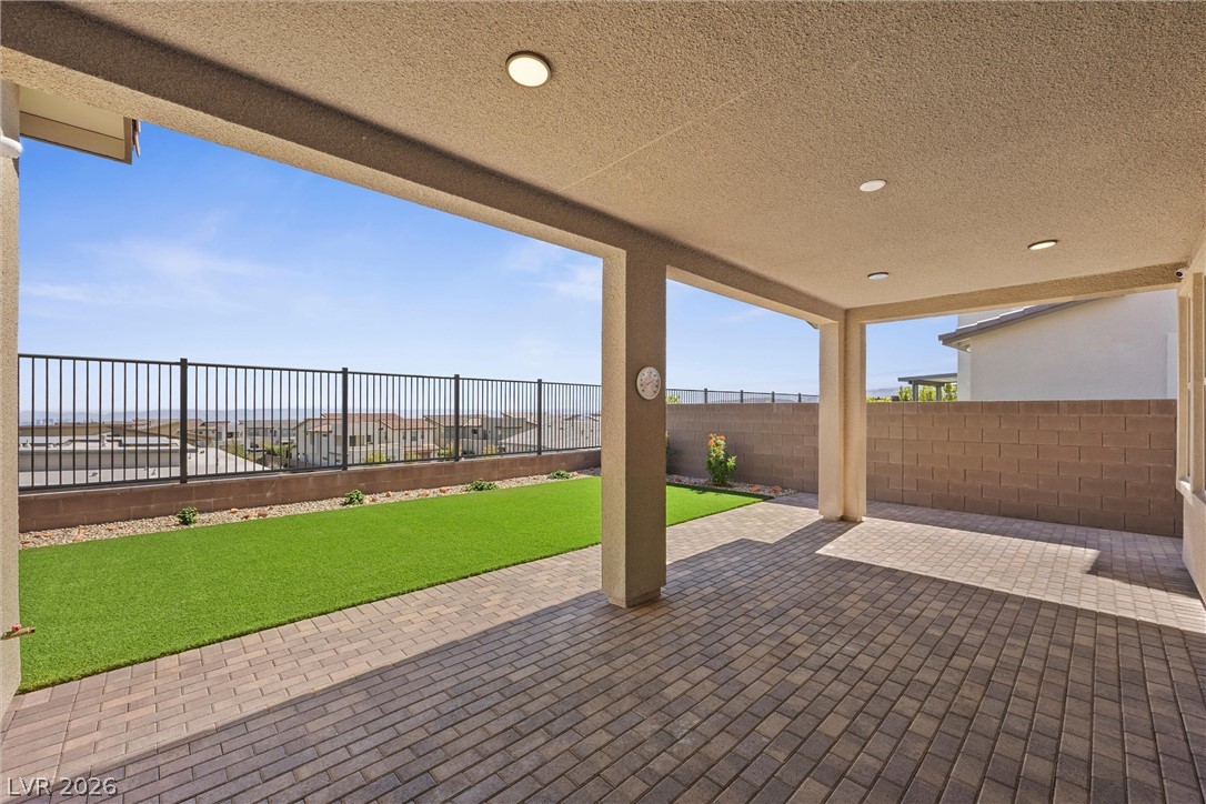 484 Crown Mesa Avenue Property Photo 66