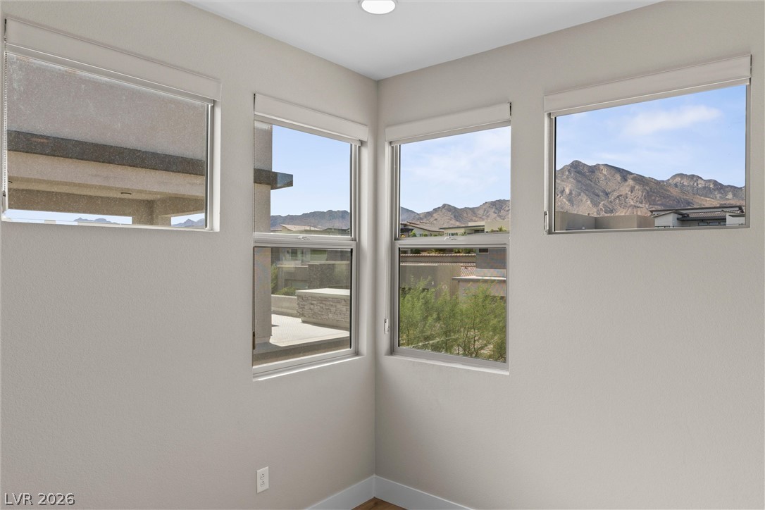 484 Crown Mesa Avenue Property Photo 76