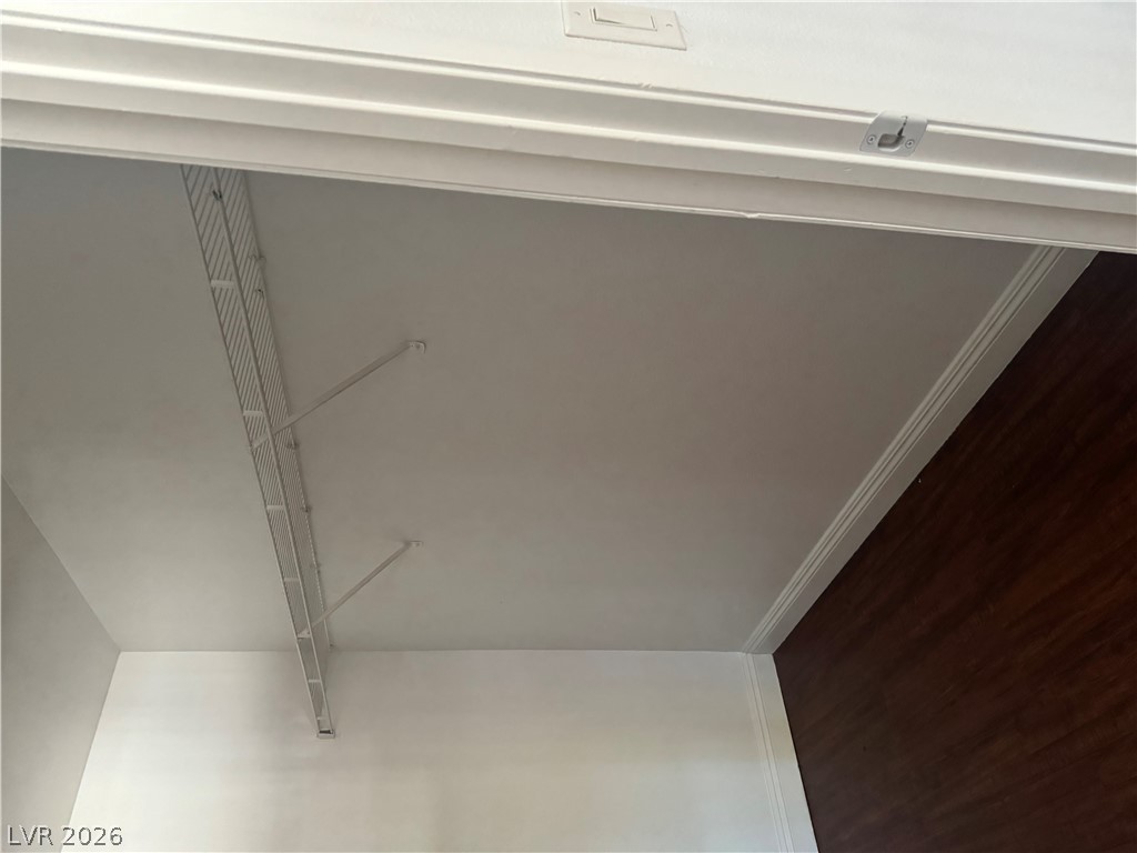 5158 South Jones Boulevard 201 Property Photo 14
